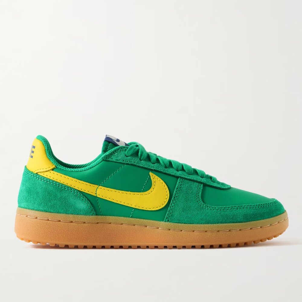 Nike Women's Field General Sneakers (Never Worn)